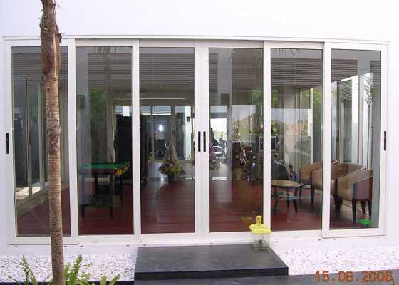 Sliding-6-daun-di-tarakan.jpg